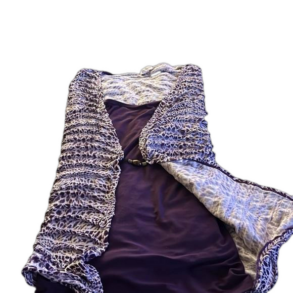 Jaclyn Smith Purple and White Top - Picture 9 of 10